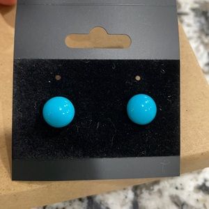 Blue circle stud earrings